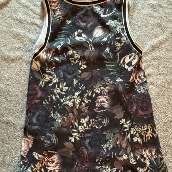 Nike Dri-Fit Women’s Sleeveless Tunic/Dress Floral Small Petite - Picture 4 of 9